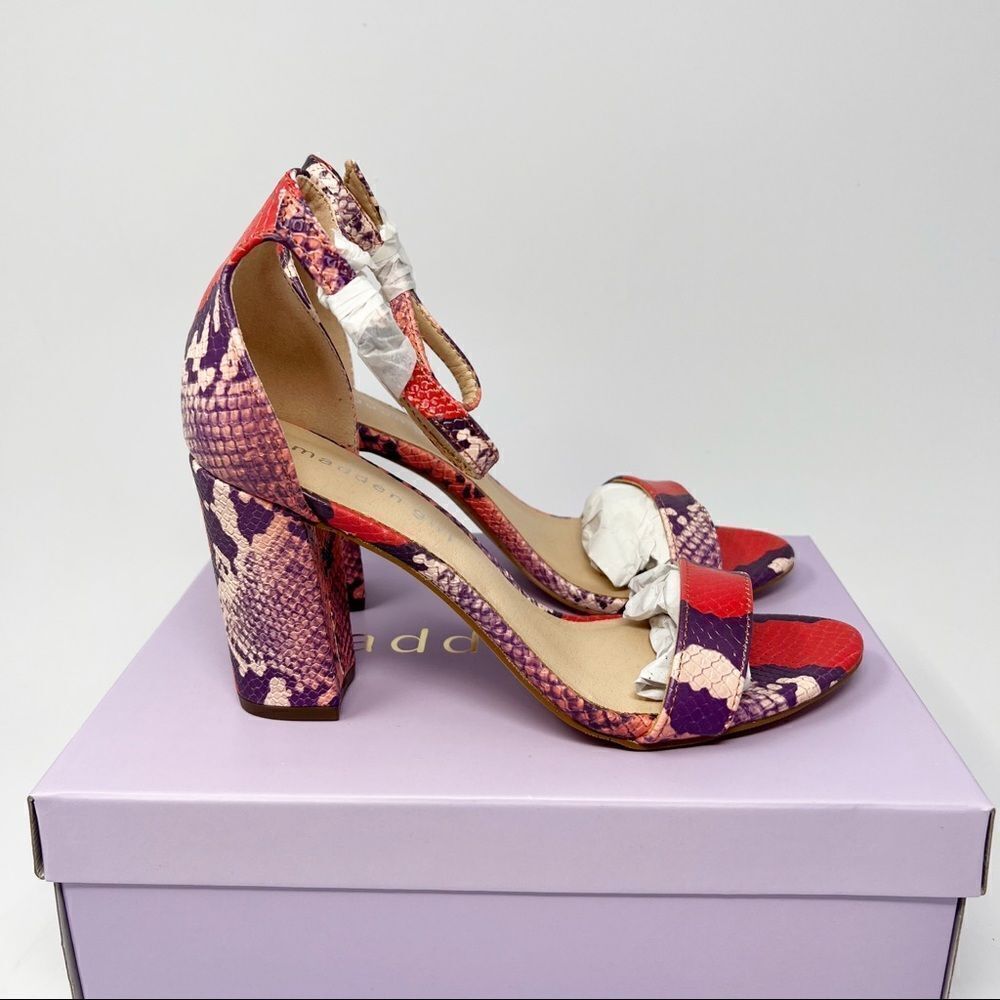 Madden Girl Bella Sandal
Size 8.5